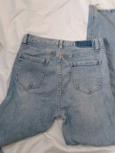 Straight Streachable Jean