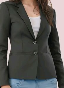 Stylish Black Blazer