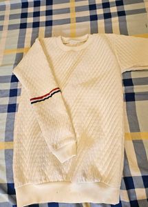 White Quilted Sweatshirt