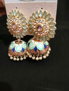 Sea Green jhumka with the hint of blue