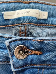 Light Wash Skinny Jeans