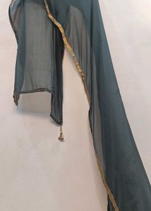 Elegant Green &amp; Gold Kurti