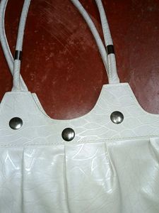 White Shoulder Bag
