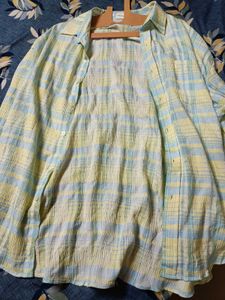 OVERSIZED PLAID BUTTON-DOWN