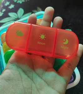 Pop Cube Large Pill Organiser| Brand New Sealed