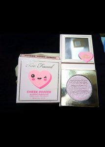 Too Faced Cheek Popper Blushing Highlighter