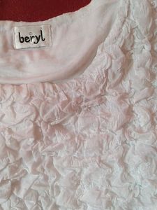 👸White Textured Party Dress