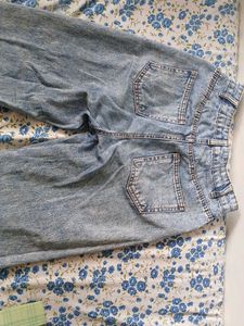 Wide Leg Wash Jeans