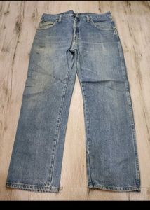 Cs1173 Wrangler Jeans Size 34