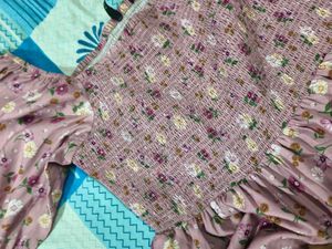 Floral Puff Sleeve Top