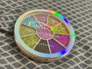 Fab Secret 10 Color Eyeshadow