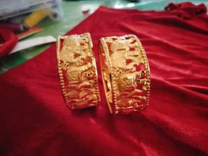 Gold Look Artificial Kade( Bangles)