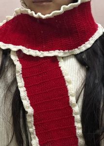 Red Ruffle Scarf❤️