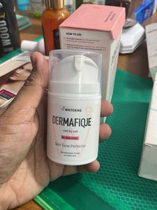 Dermafique Skin Tone Perfector With SPF 15