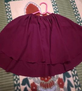 Off shoulder crop top