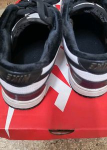 Nike SE Low Dunk