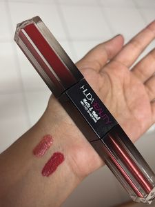 Huda Beauty Matte &amp; Metal Shadows