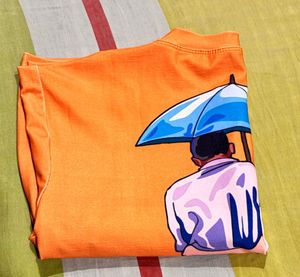 Orange T-shirt