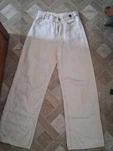 Wide Leg Off-White Denim Jeans