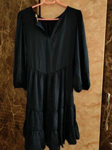 Elegant Black Dress