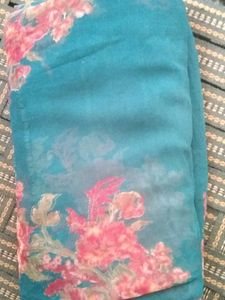 Kurtis And Sarees Total 3 Combo