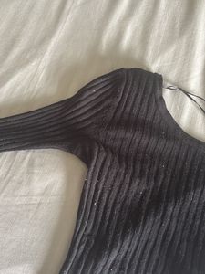 Black Long Sleeve Top