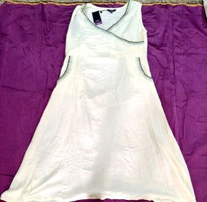 Elegant off white dress one piece with embroidery
