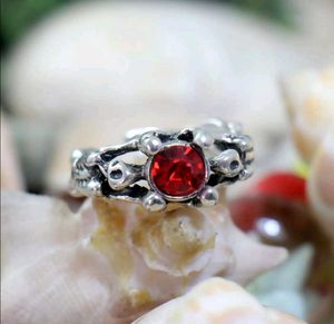 Red Grunge Ring