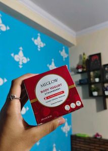Me Glow Body Yogurt - Strawberry