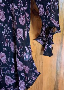 Symmetrical Floral Tops