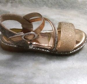 Girls&#39; Rose Gold Sandals