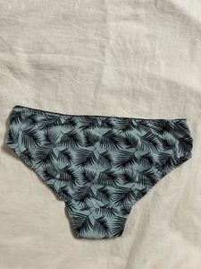 Cute Leaf Print Briefs
