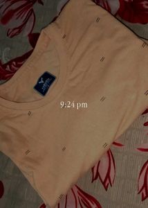Aeropostale Graphic Tee - Size M