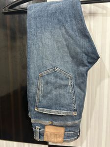 Zara Distressed Jeans