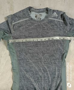 Adidas Techfit T-Shirt original and branded