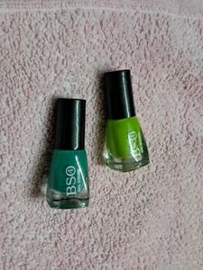 Parrot Green And Peacock Blue Nailpolishes.