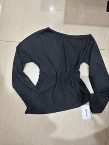 Savana off Shoulder New With Tags Top For Women