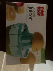 Orange Juicer