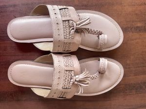 Stylish Women's Flats & Sandals