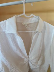 H&amp;M White Top - Size S
