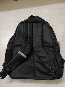 🆕💗 Unisex Black Backpack 🎒