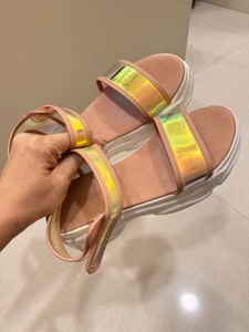 GINGER Holographic Stylish chunky Platforms!