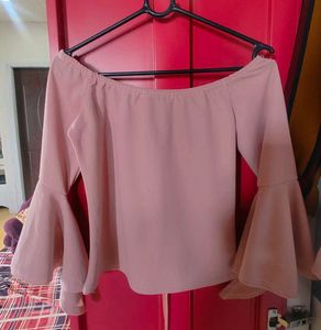 Korean top