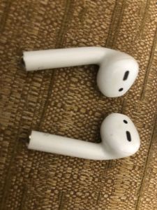 Used Apple Airpods A2032 A2031 A1602