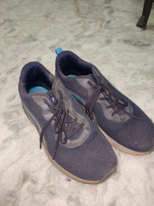 Campus running shoes