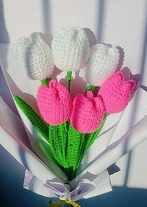 Crochet Tulip Bouquet