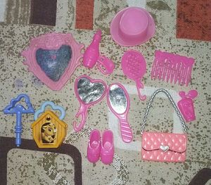 Toy Accessory Set