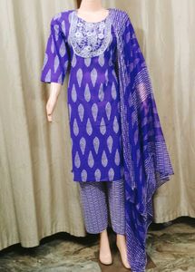Round Neck Embroidery Work Kurta Set