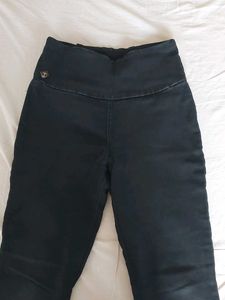 Black Slim Fit Jeans