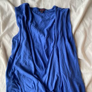 Blue sleeveless shrug